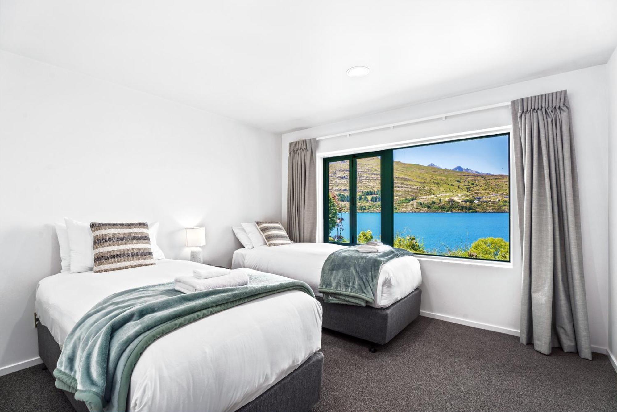 Lakefront Living At Remarkables Retreat - Eight Queenstown Ngoại thất bức ảnh
