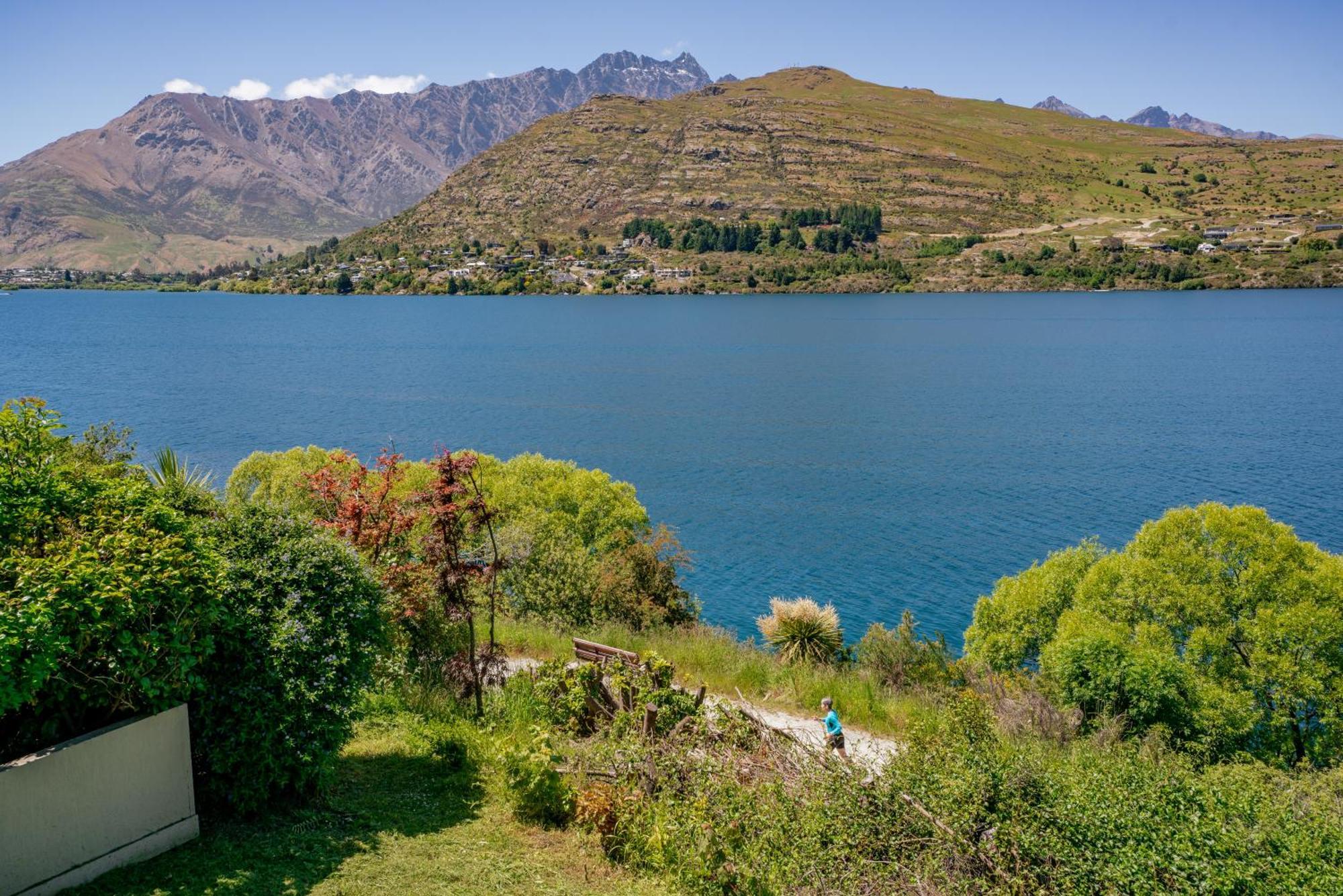Lakefront Living At Remarkables Retreat - Eight Queenstown Ngoại thất bức ảnh